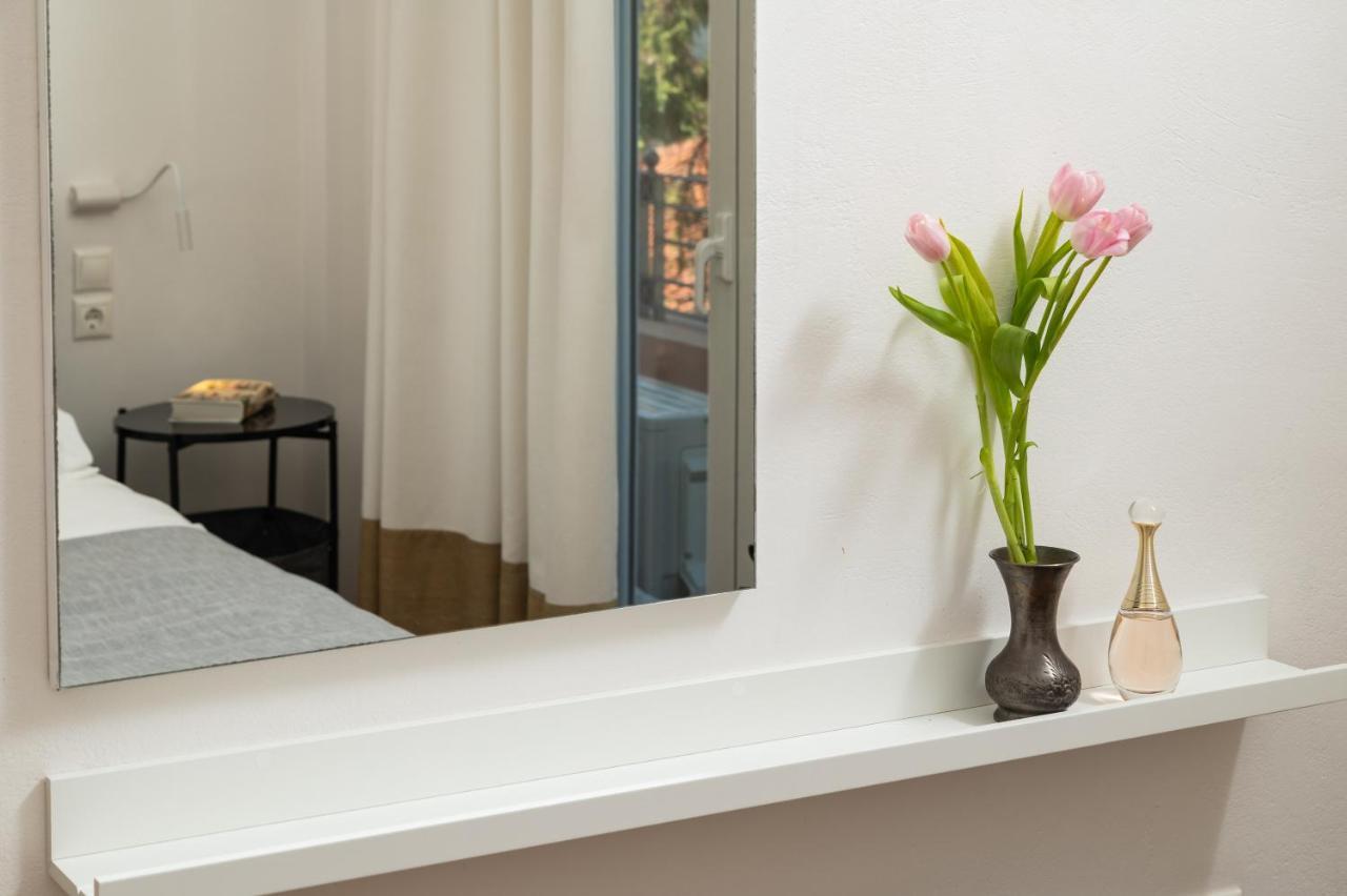 Orion Chania Boutique City House Chrissi Akti Chania Exterior foto